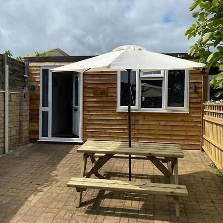 Oakleigh Lodge Stalbridge エクステリア 写真